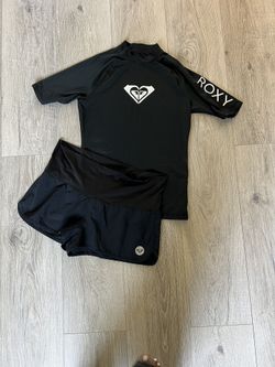 🌊 ROXY SWIM SUIT SET SIZE LARGE