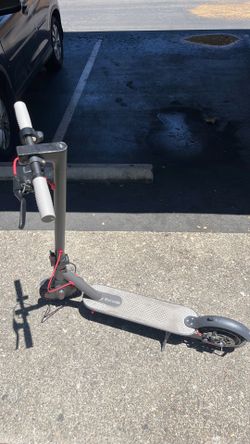Electric scooter