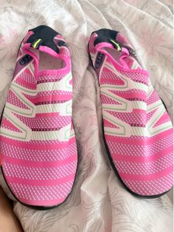 Brand new water shoes