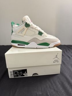 Air Jordan 4 SB 'Pine Green'