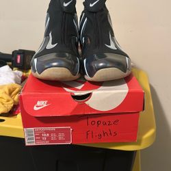 Used Nike Flightposite 