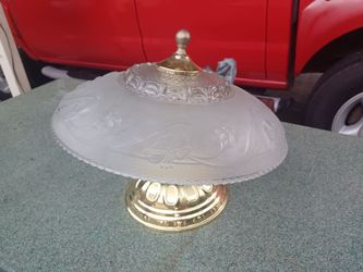 Ceiling light fixture