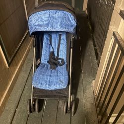 Coche Seminuevo Para Bebé En 30 Dolares 