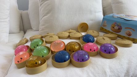 Glitter Squeezy Dumplings with Mini Steamers (6 Colors)