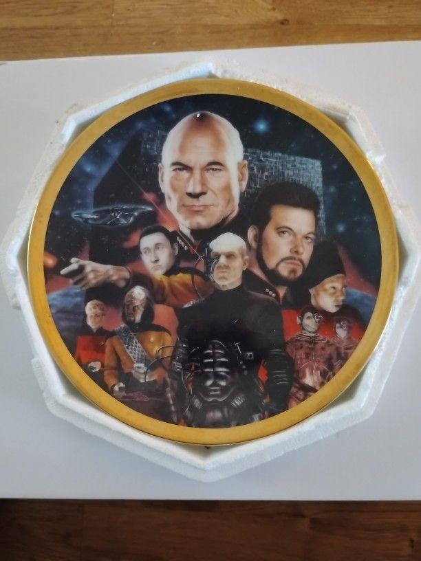 STAR TREK Hamilton Collection plate