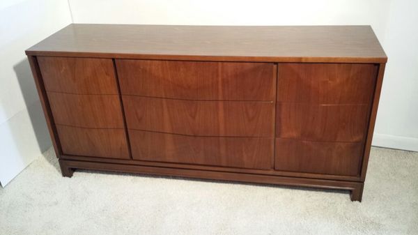 Mid Century Dresser Credenza Walnut Diamond Face Johnson Carper