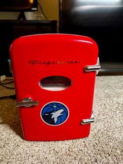 Mini fridge
