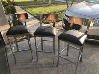 7 stools $400 or best offer