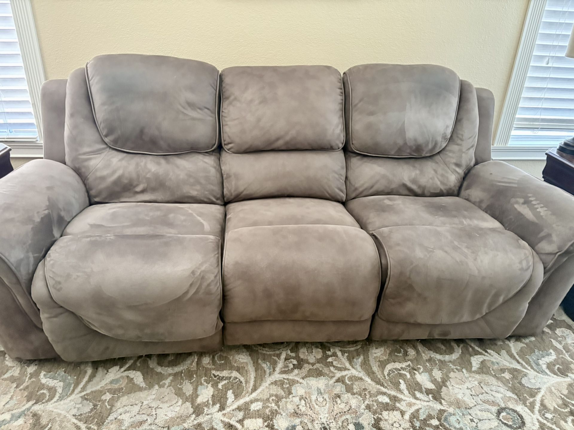 Reclining Sofa