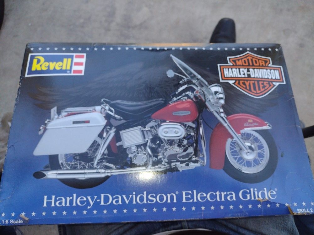 1967 Electra Glide Harley Davidson Skill Level 2