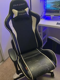 DX Racer Gaming chair