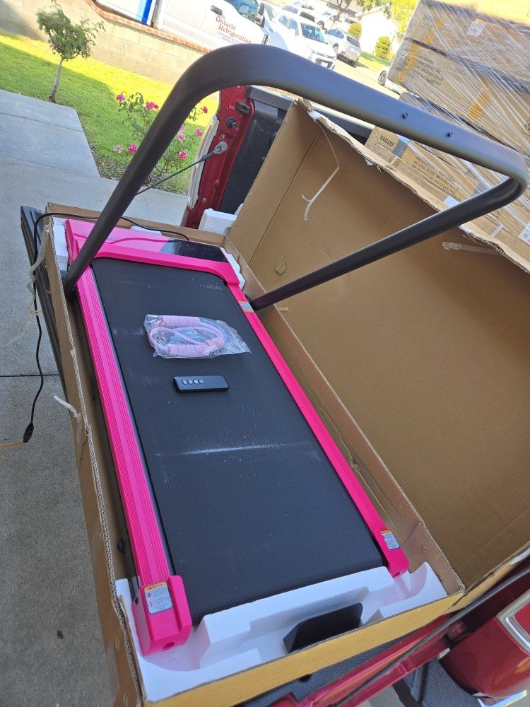 Brad New Walking Pad