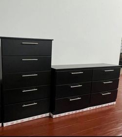 Cómoda y gavetero