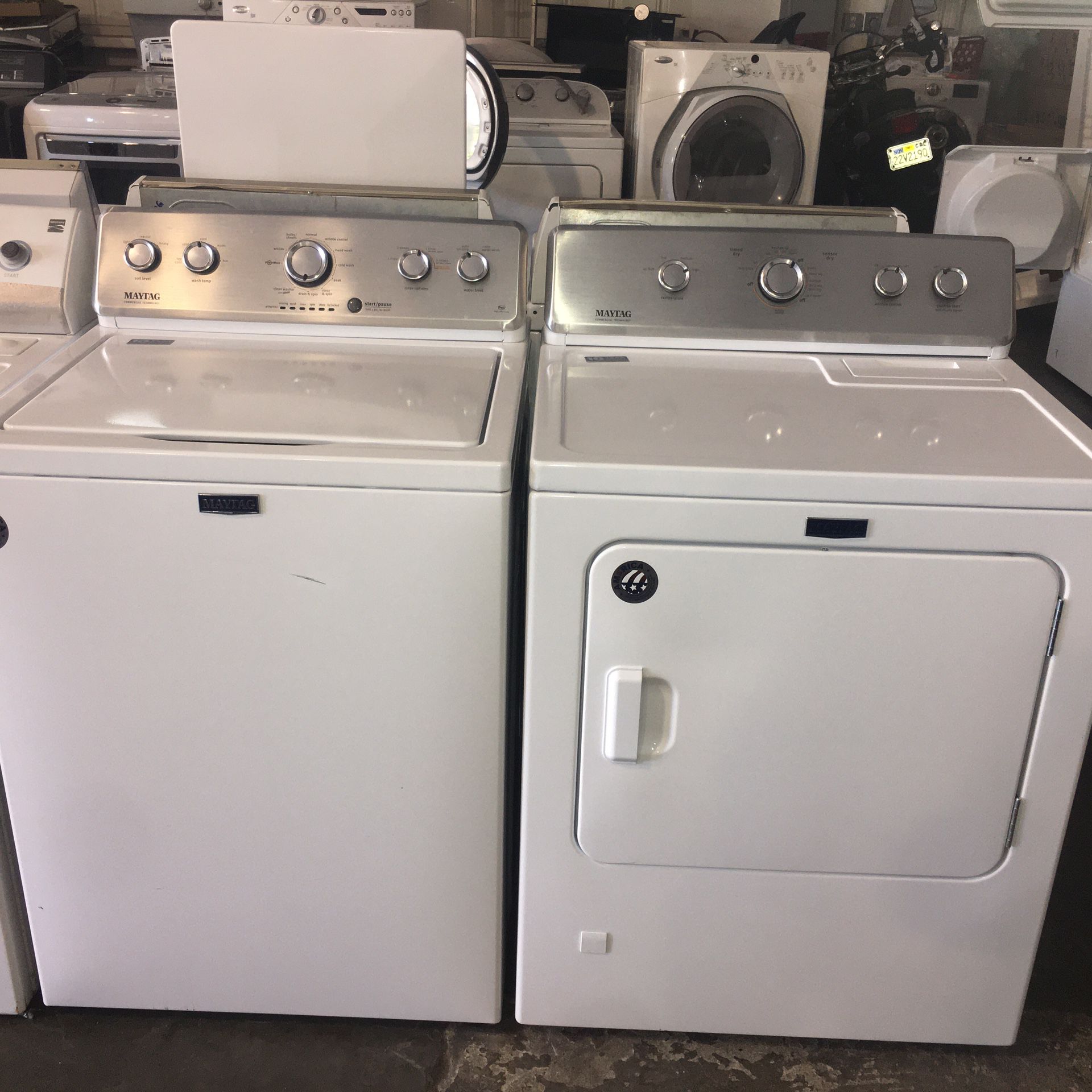 Maytag top load washer and gas dryer set
