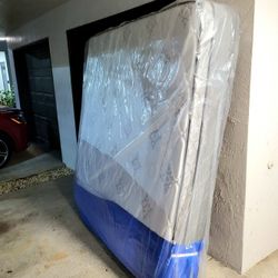 NEW KING PILLOW TOP MATTRESS AND BOX SPRING -- Also Available In All Sizes.