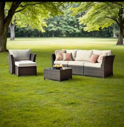 Patio furniture set