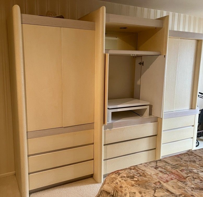 Entertainment Center
