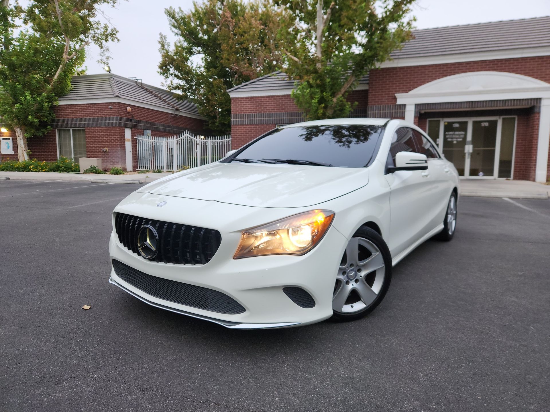 2017 Mercedes-Benz CLA-Class