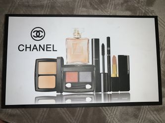 Chanel coco mademoiselle perfume and make up package for Sale in Palmdale,  CA - OfferUp