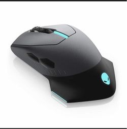 AN FX Alienware wired/wireless gaming mouse 610M 16,000 DPi optical sensor 350 hours rechargeable battery life 7 button 3 zones AN FX