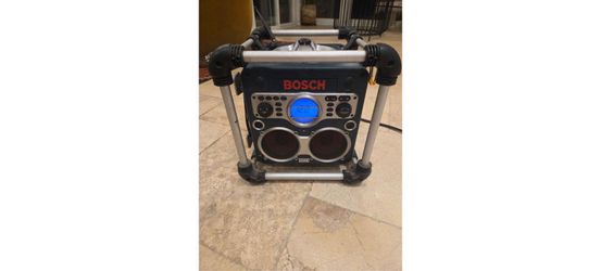 Bosch PB10-CD Jobsite Radio CD AUX Bluetooth w/ Adapter - Outlets Dead