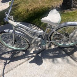 beach cruiser bike