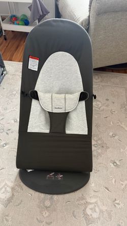 BabyBjorn Bouncer Balance Soft Woven - Gray: Folds for Transport, Machine Washable Seat Pad, Metal & Cotton, Non-Skid Feet