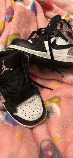 Baby Shoes 