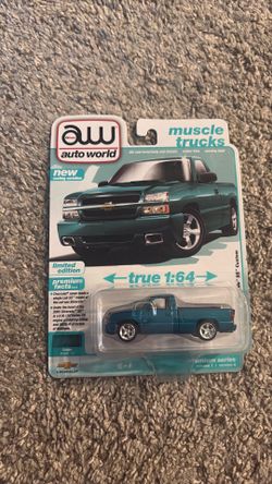 AutoWorld  diecast Chevy Silverado Cateye