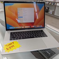 MacBook Pro 2018 16gb Ram 256gb SSD 