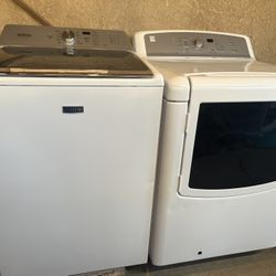 Maytag Bravos XL High-Capacity Washer 5.2 Cu Ft And Kenmore Gas Dryer 7.6 Cu Ft