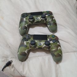 2 Playstation Controllers