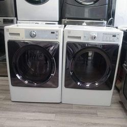 Kenmore Washer And Gas Or Electric Dryer Set For $720