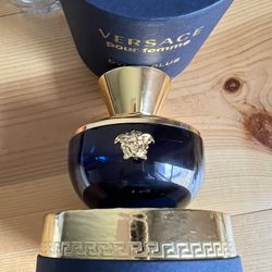Versace Pour Femme Dylan Blue Versace