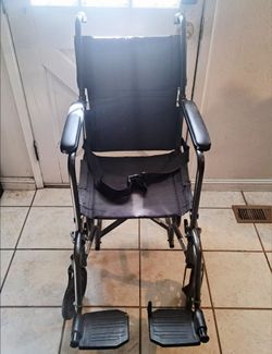 Folding Wheel Chair