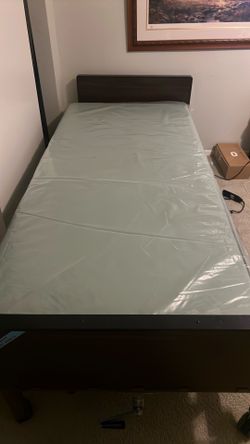 Electric hospital bed