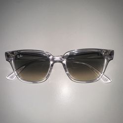 Ray•Ban Sunglasses 😎 