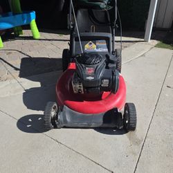 Lawnmower 