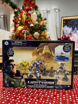 Disney Pixar Lightyear Story Play set