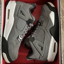 2019 Cool Gray 4s (GS)