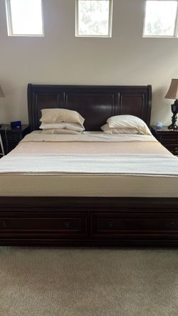 King size like new bed and mattress