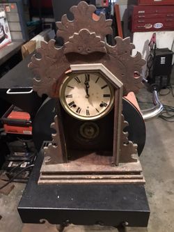 Antique Mantle Clock