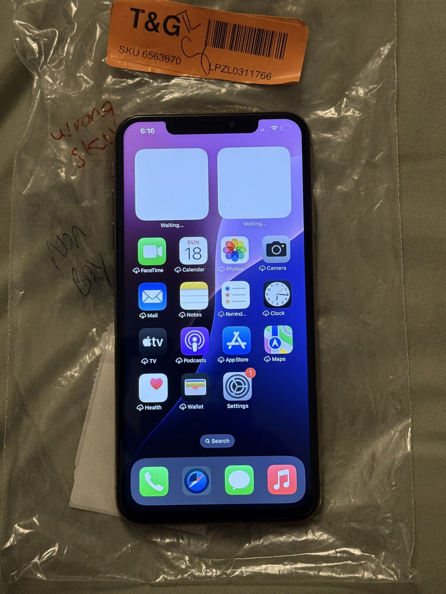 Apple iPhone XS Max 64GB Gold (Unlocked)