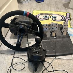 Logitech g923 Wheel, Pedals And Shifter