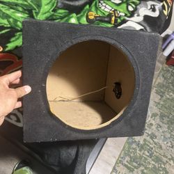Sealed Box For A Single 12 