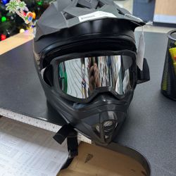 Helmet W/ Goggles