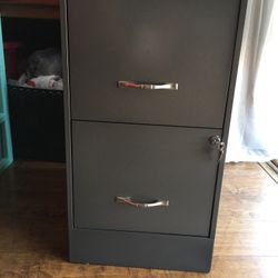 2 Drawer File Cabinet Gray With Key $30