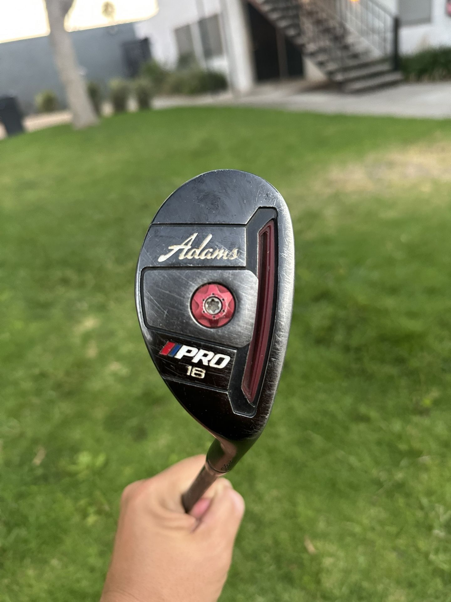 Adams Pro: Hybrid 16 Degree - Main Image