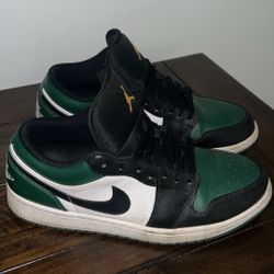 Air Jordan Low green toe