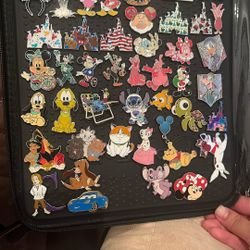 Disney Blind Bag 10 Authentic Pins 